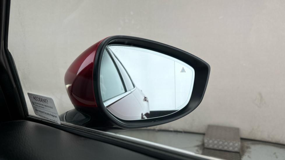 Blind Spot Monitoring System 