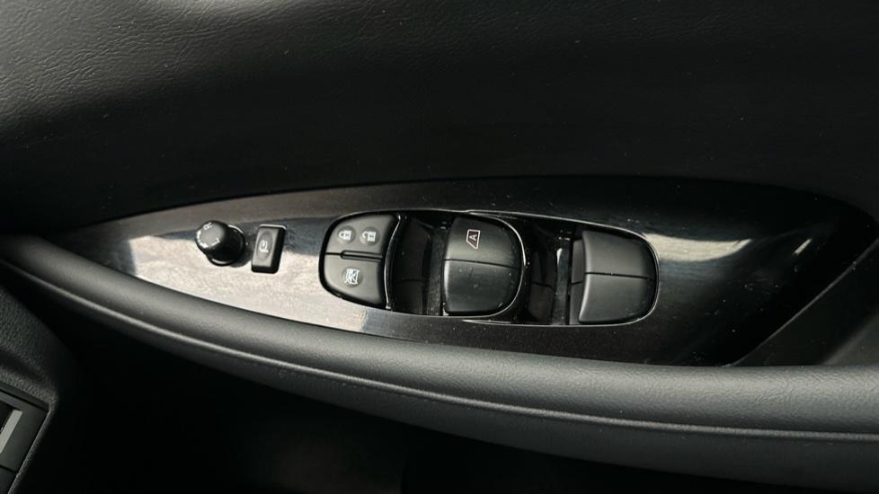 Electric Windows / Wing Mirrors 