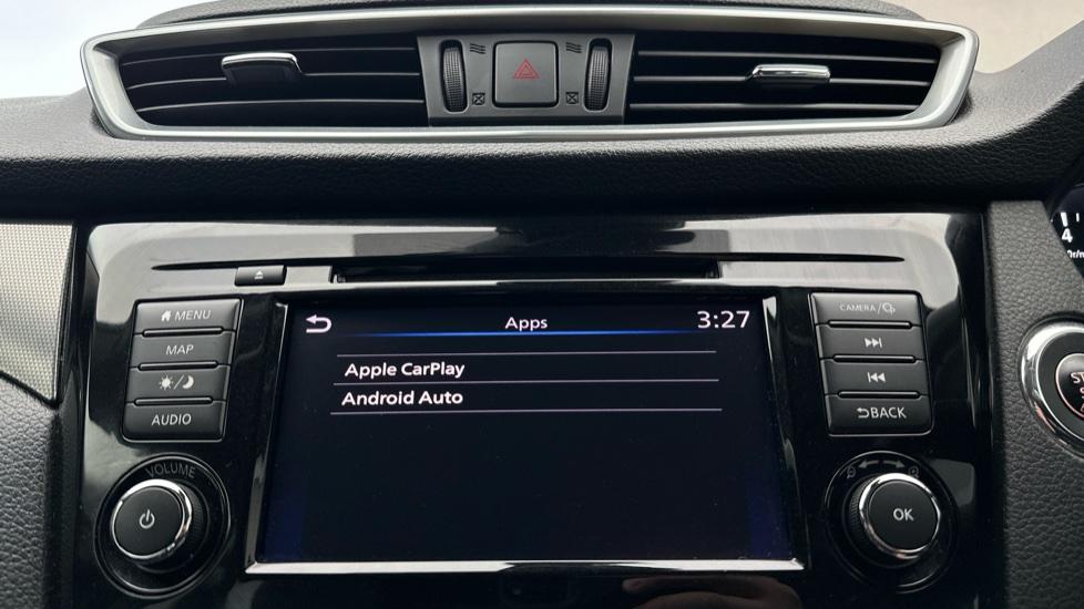 Apple Car Play & Android Auto