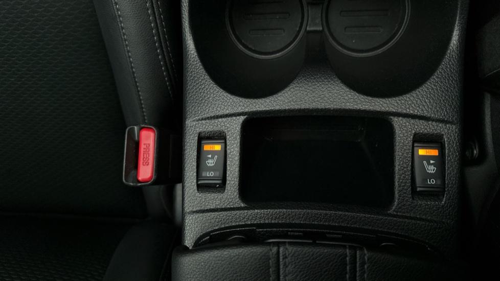 Heated Seats 