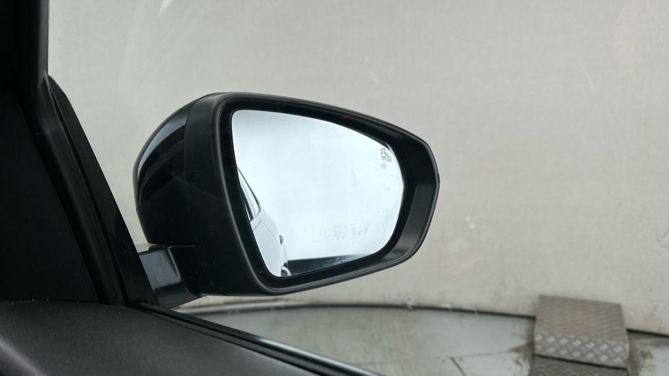 Blind Spot Monitoring System 