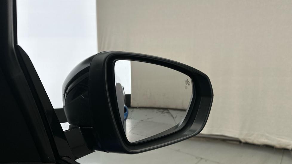 Blind Spot Monitoring System 