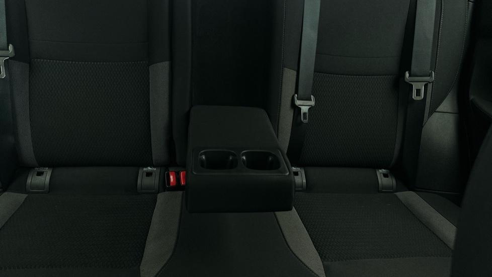 Rear Armrest/ Cup Holder