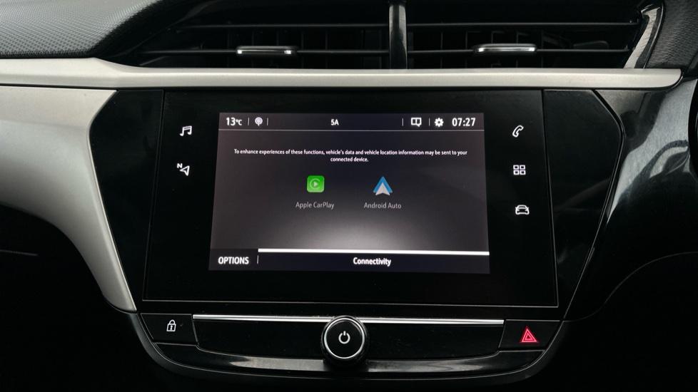 Apple Car Play & Android Auto