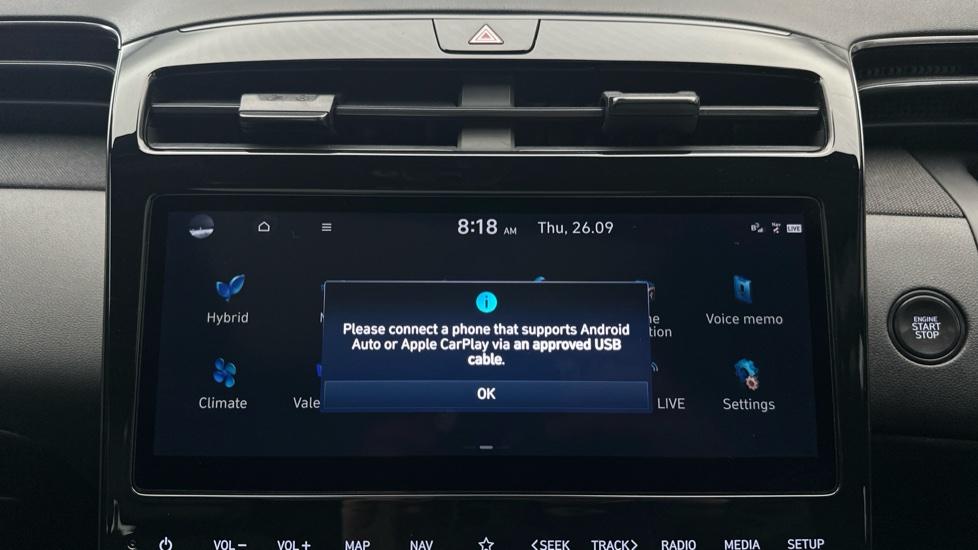 Apple Car Play & Android Auto