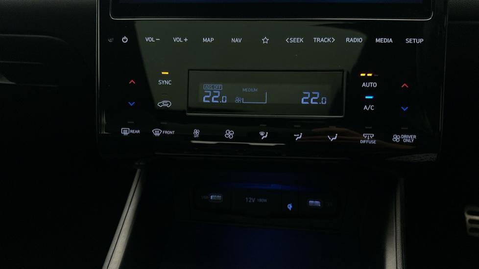 Air Conditioning /Dual Climate Control 