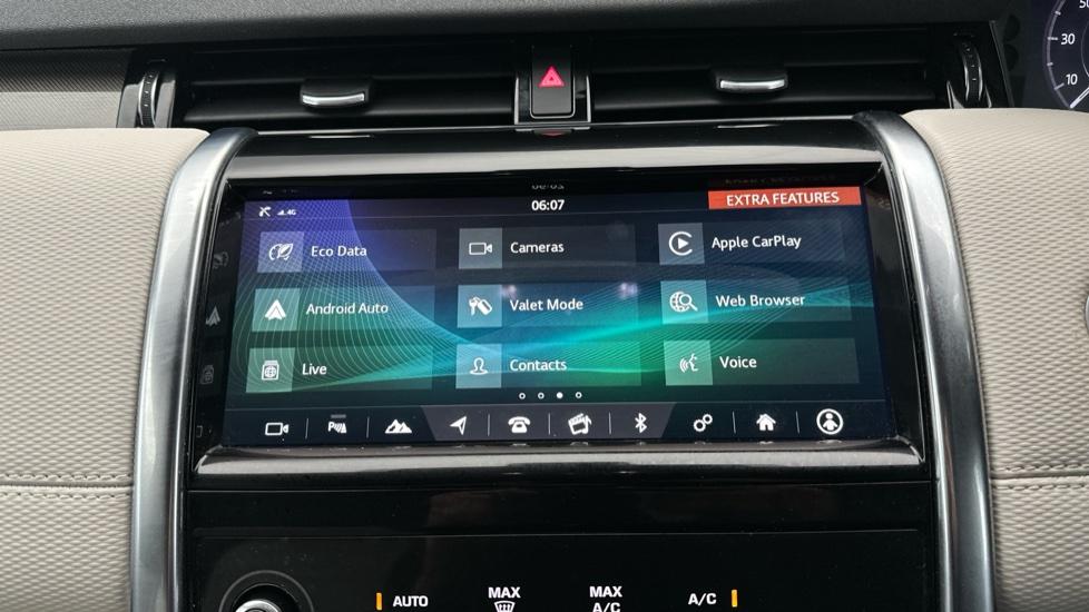 Apple Car Play & Android Auto