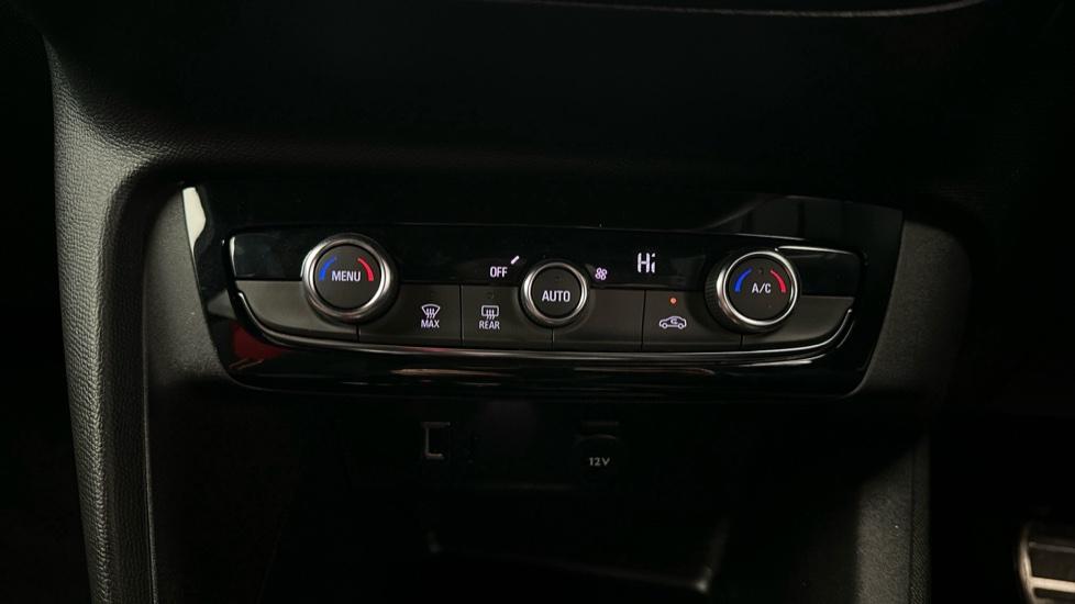 Air Conditioning /Dual Climate Control 