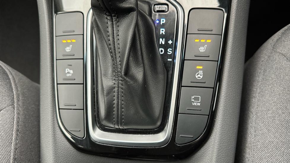 Heated Seats /Heated Steering Wheel 