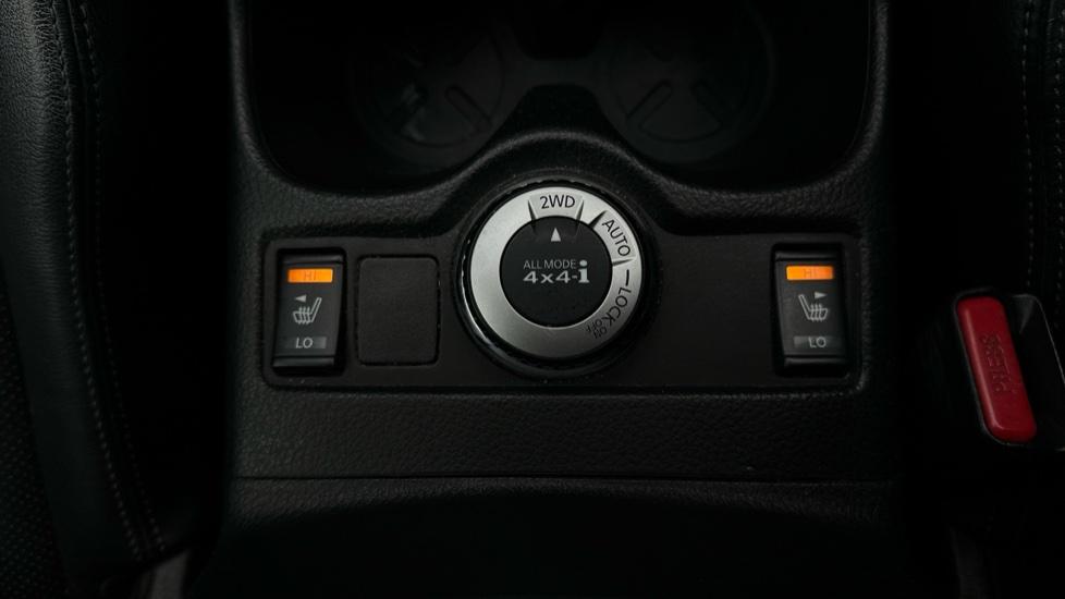 Heated Seats 