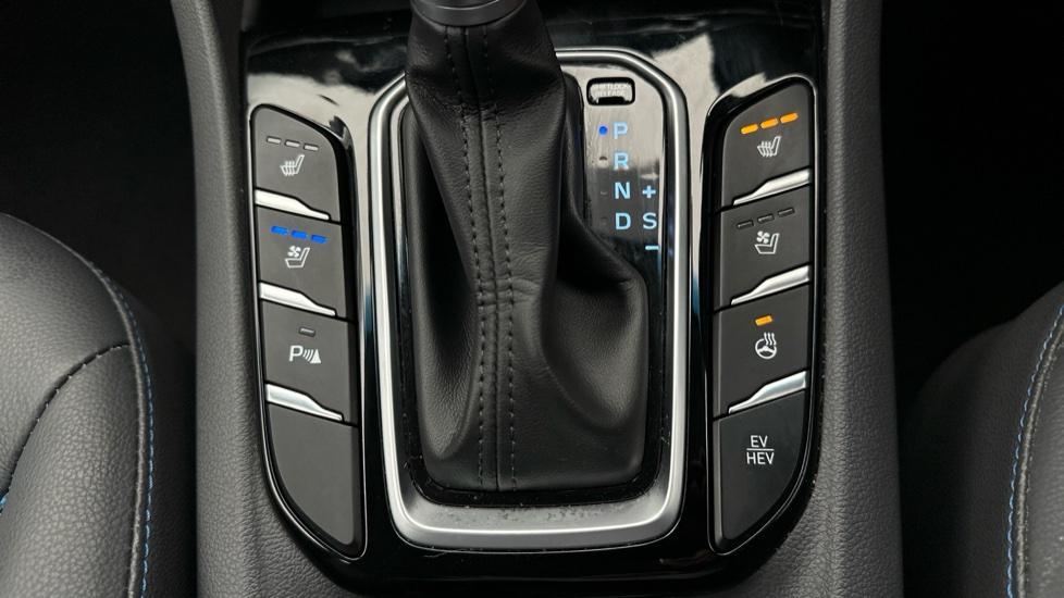 Heated / Cooled Seats / Heated Steering Wheel 