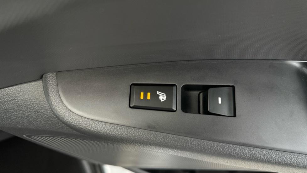 Rear Heated Seats 