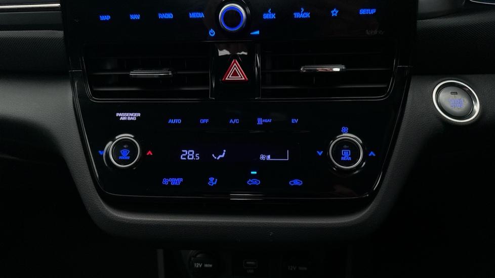 Air Conditioning /Dual Climate Control 