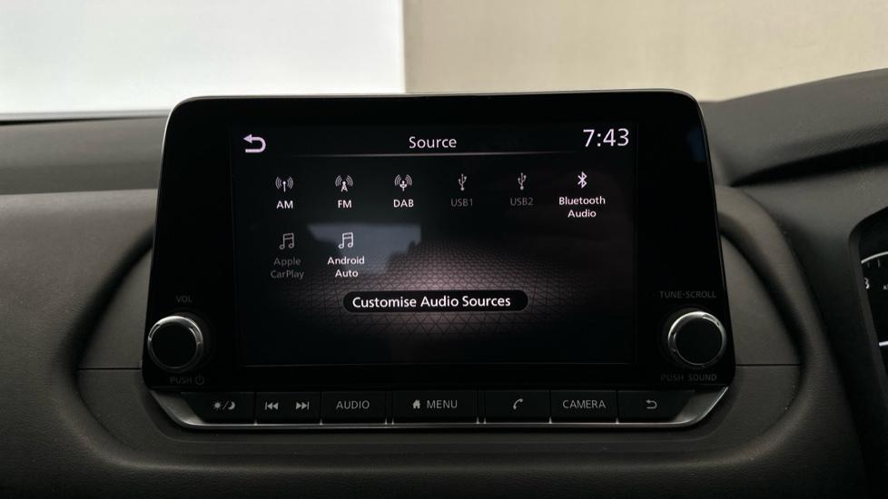 Apple Car Play & Android Auto