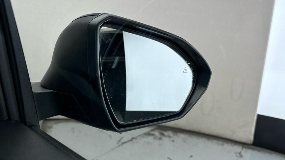 Blind Spot Monitoring System 