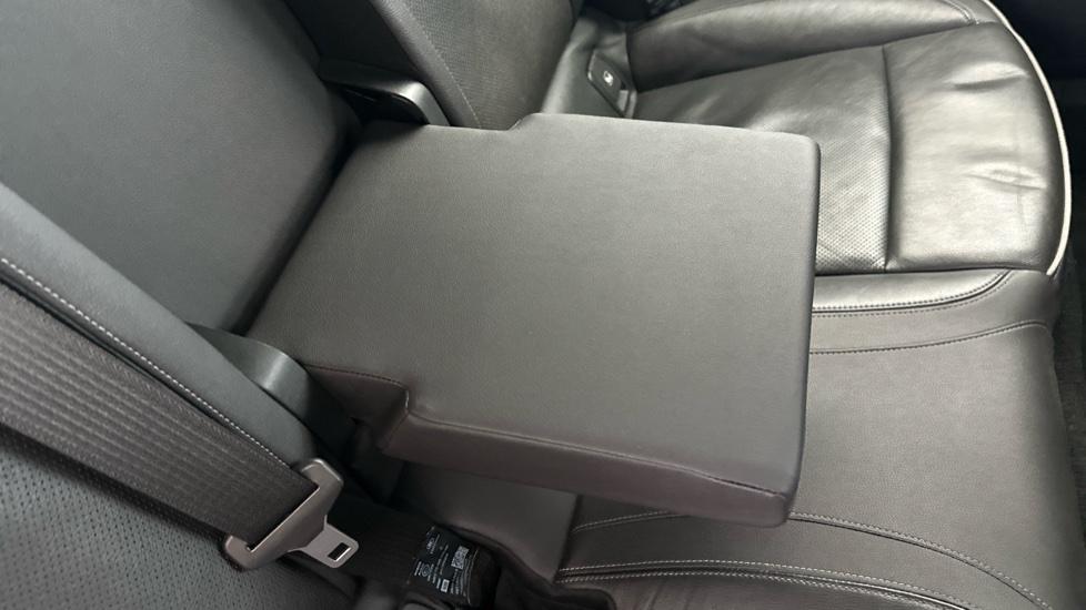 Rear Armrest 