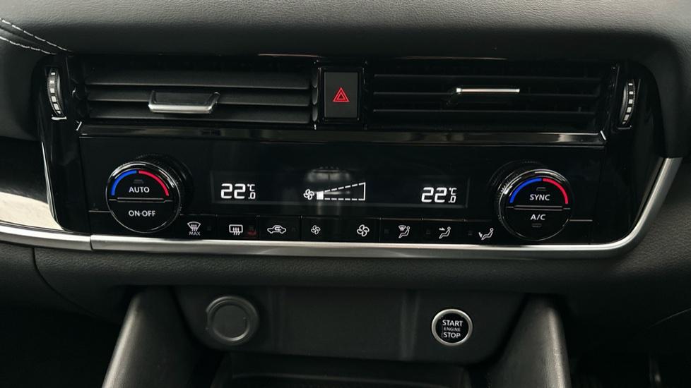 Air Conditioning  /Dual Climate Control 