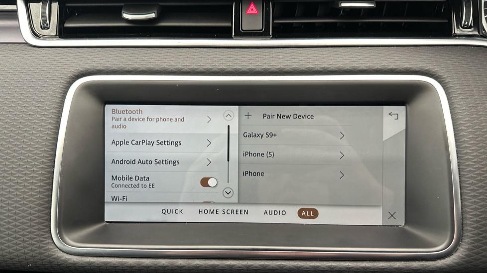 Apple Car Play & Android Auto