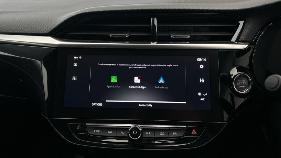 Apple Car Play & Android Auto