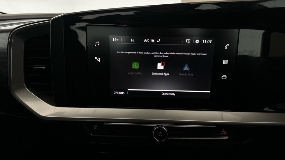 Apple Car Play & Android Auto