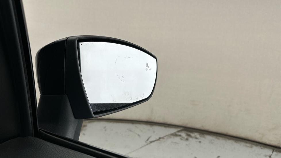 Blind Spot Monitoring System 