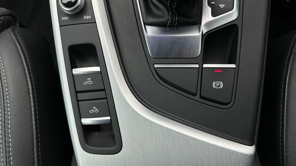 Electric Park Brake / Convertible Roof Button