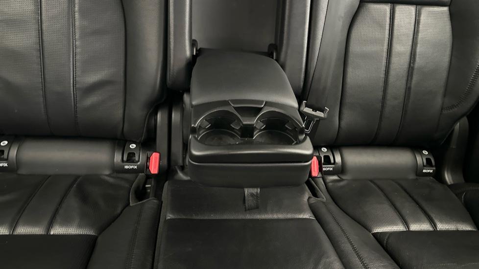 Rear Armrest/ Cup Holder