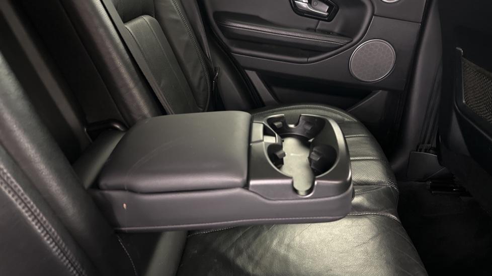 Rear Armrest/ Cup Holder