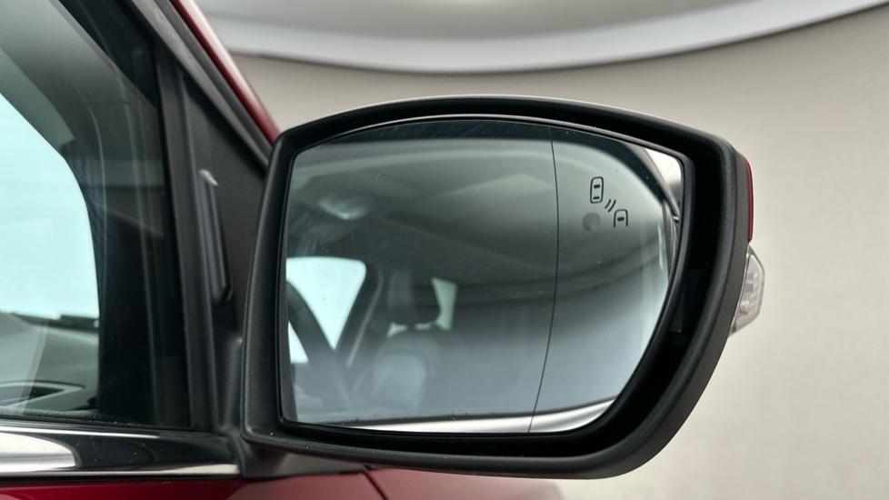 Blind Spot Monitoring System 