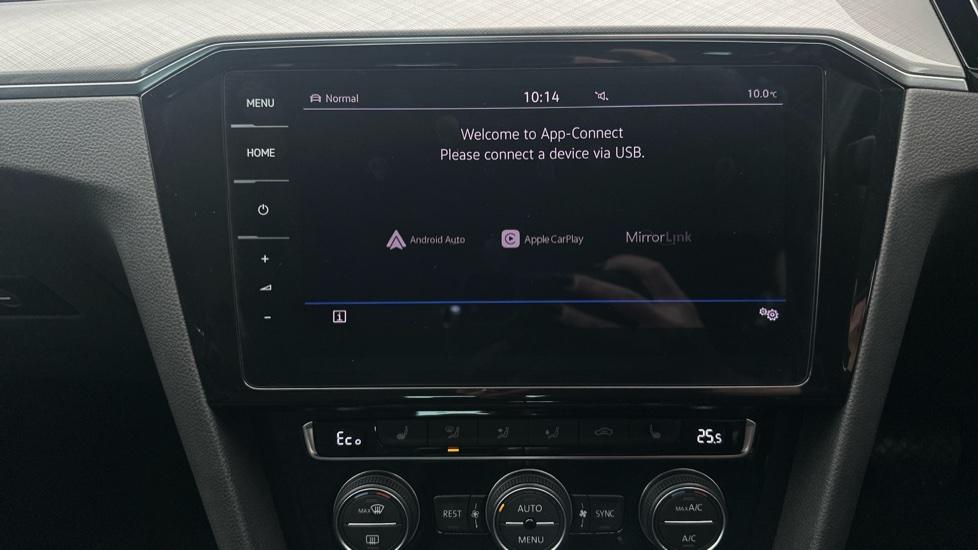 Apple Car Play & Android Auto