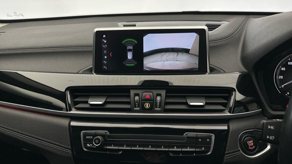 Park Pilot /Rear View Camera 