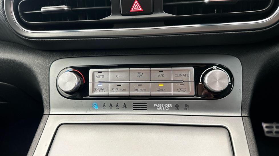 Air Conditioning /Dual Climate Control 