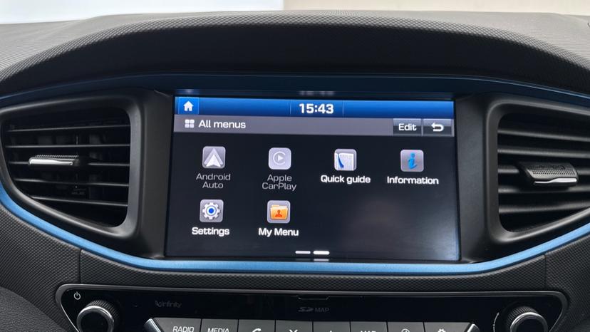 Apple CarPlay/Android auto 