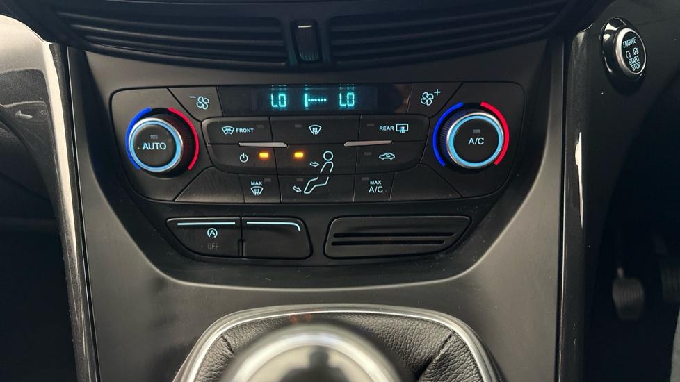 Dual Climate Control / Air Conditioning / Auto Stop/Start