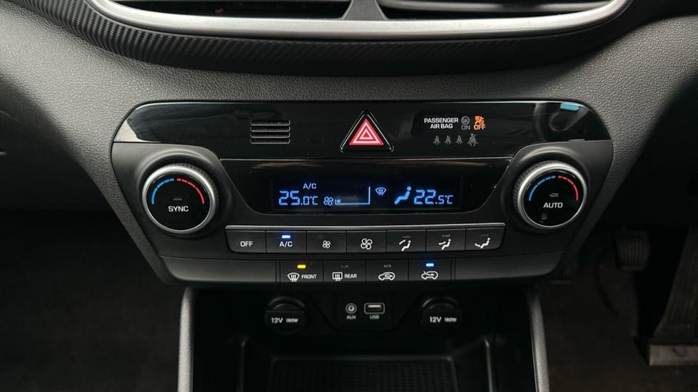 Air Conditioning /Dual Climate Control 