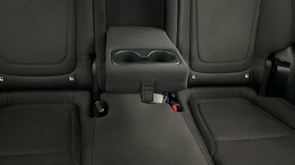 Rear Armrest/ Cup Holder