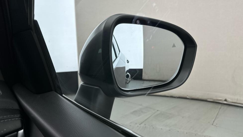 Blind Spot Monitoring System 