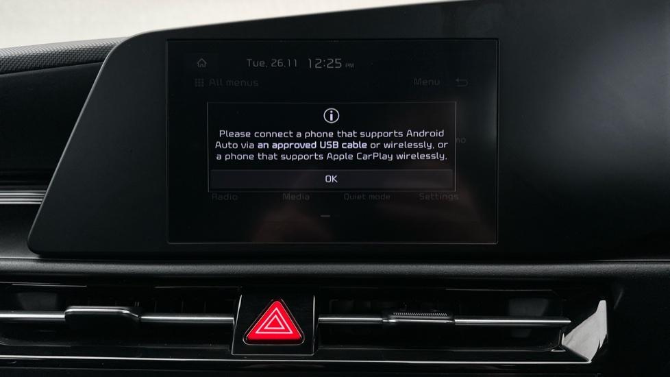 Apple Car Play & Android Auto