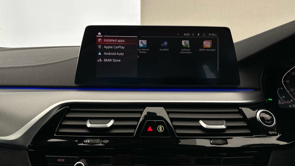 Apple Car Play & Android Auto