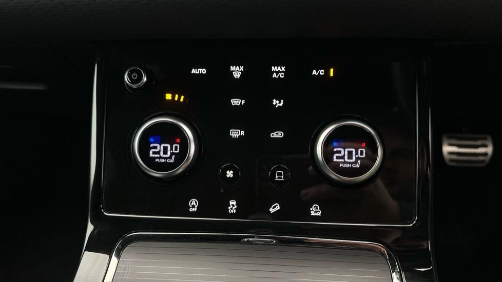 Dual Climate Control / Air Conditioning / Auto Stop/Start / Heated Seats 