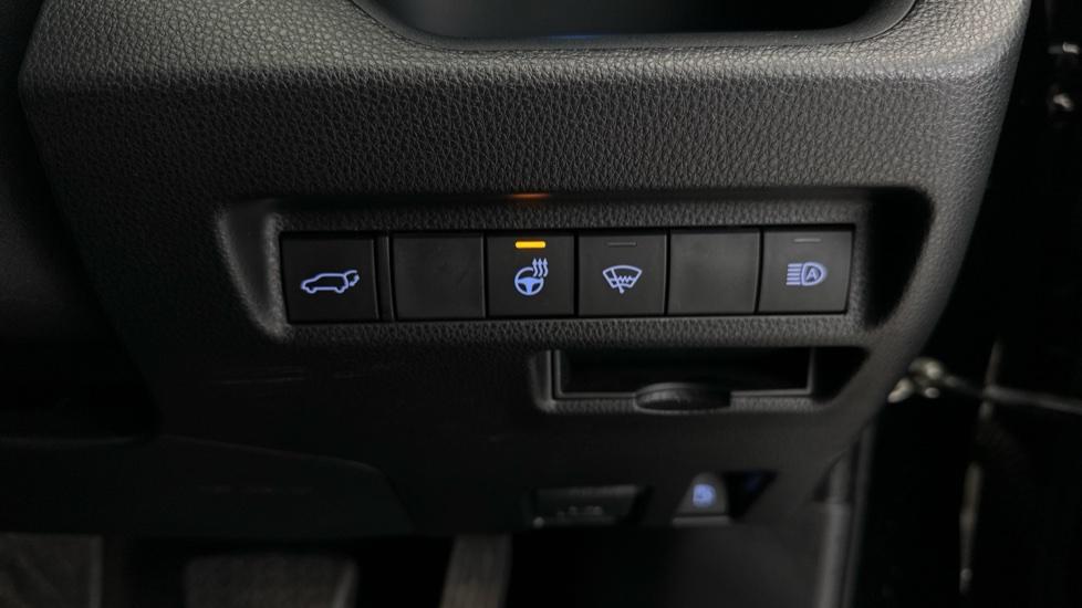 Heated Steering Wheel 