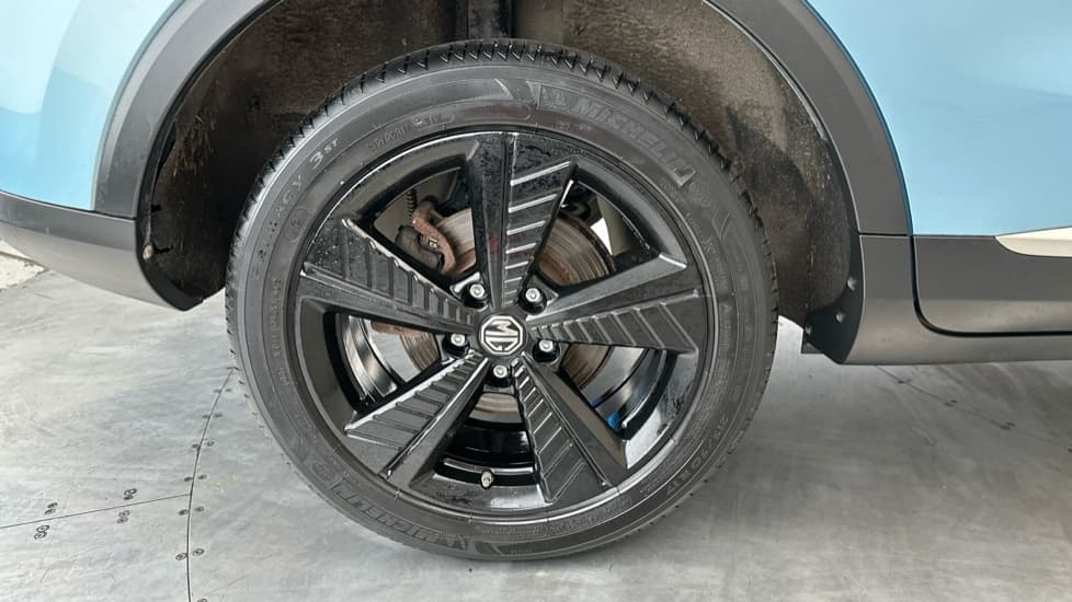 Gallery slide 18