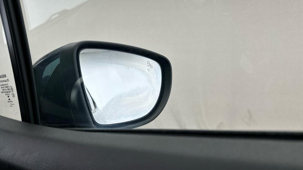 Blind Spot Monitoring System 