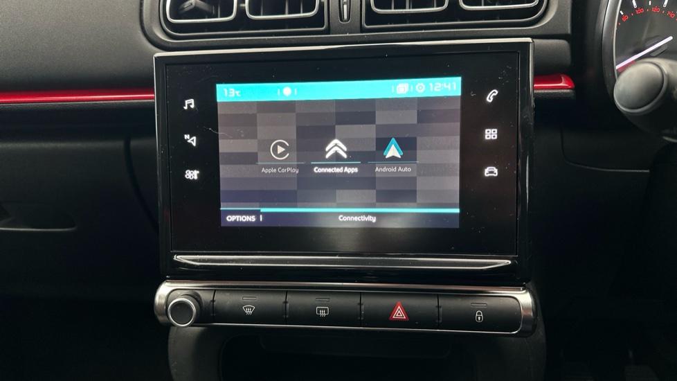 Apple Car Play & Android Auto