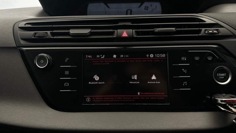 Apple Car Play & Android Auto