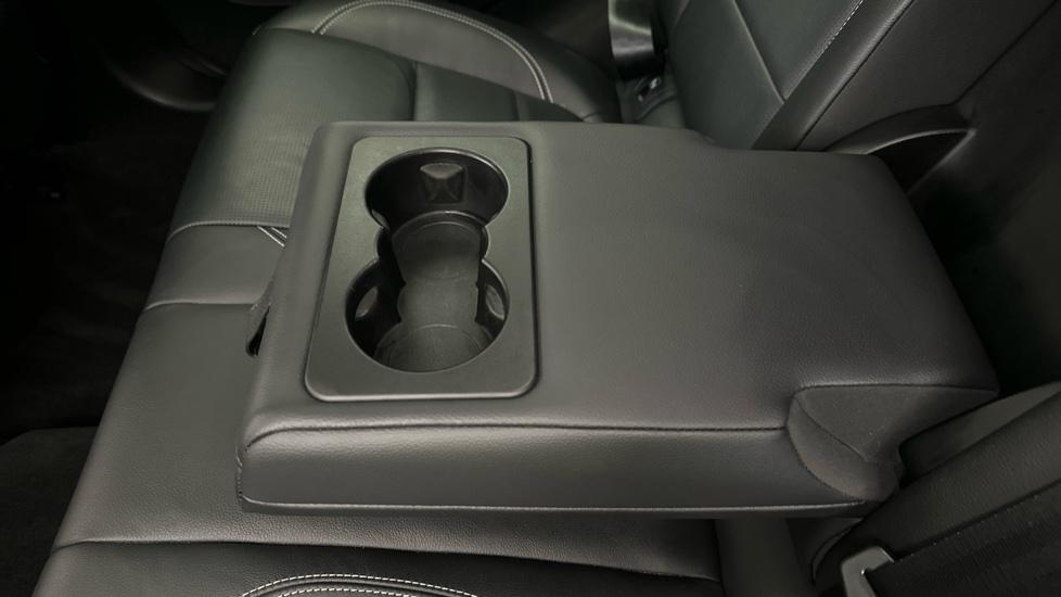 Rear Armrest/ Cup Holder