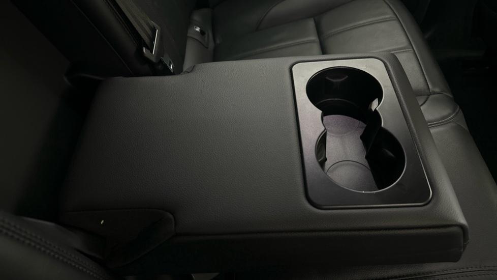 Rear Armrest/ Cup Holder