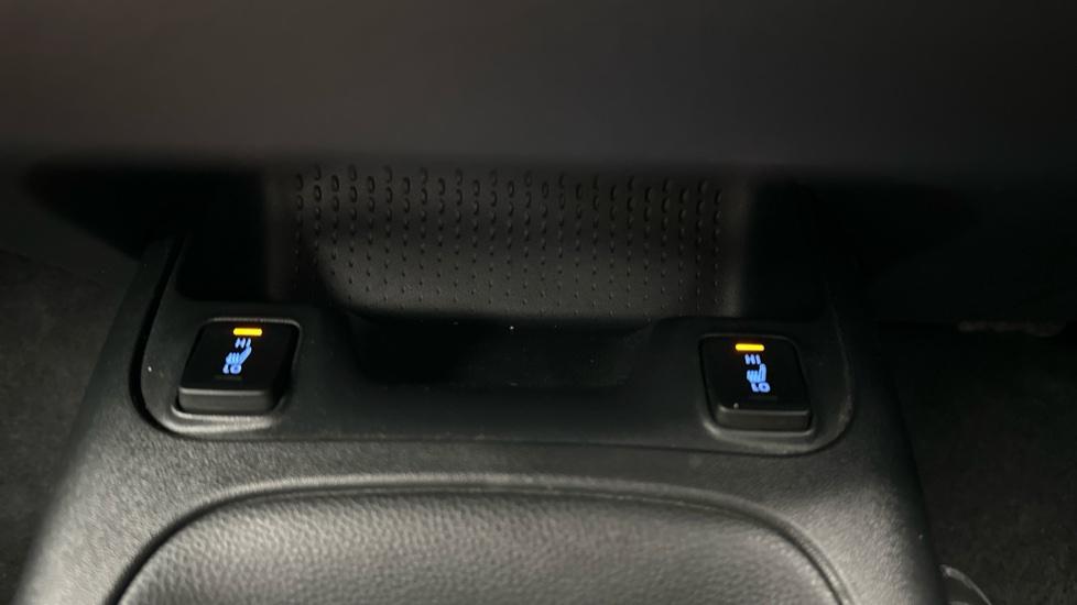 Heated Seats /Cooled