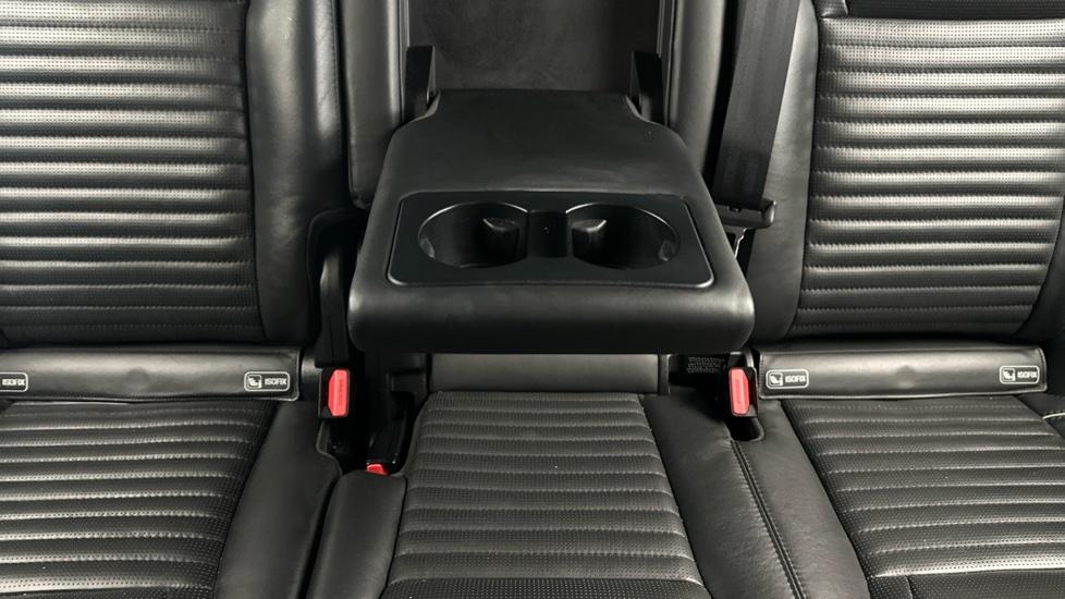 Rear Armrest/ Cup Holder