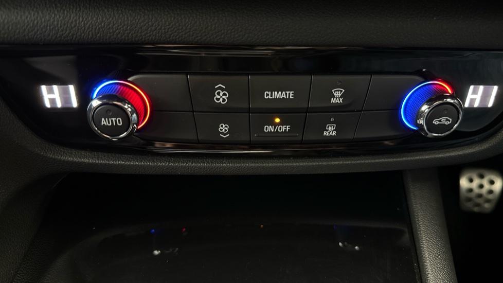 Air Conditioning /Dual Climate Control 